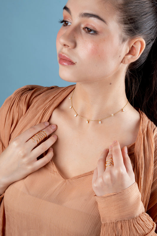 Petite Dewdrop necklace Image 2